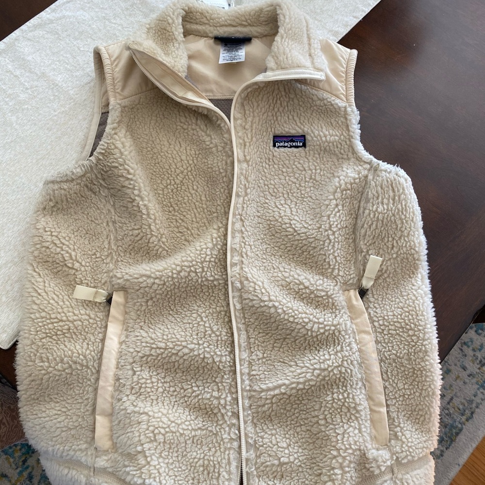 Cream Patagonia vest